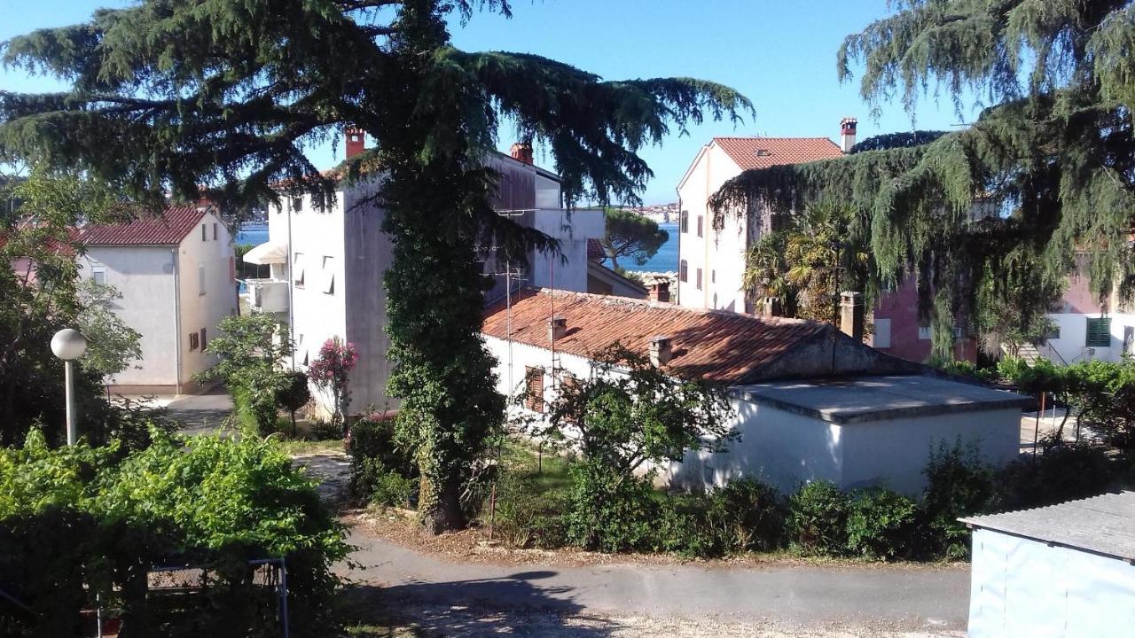 רוביני Apartment Gabriel מראה חיצוני תמונה