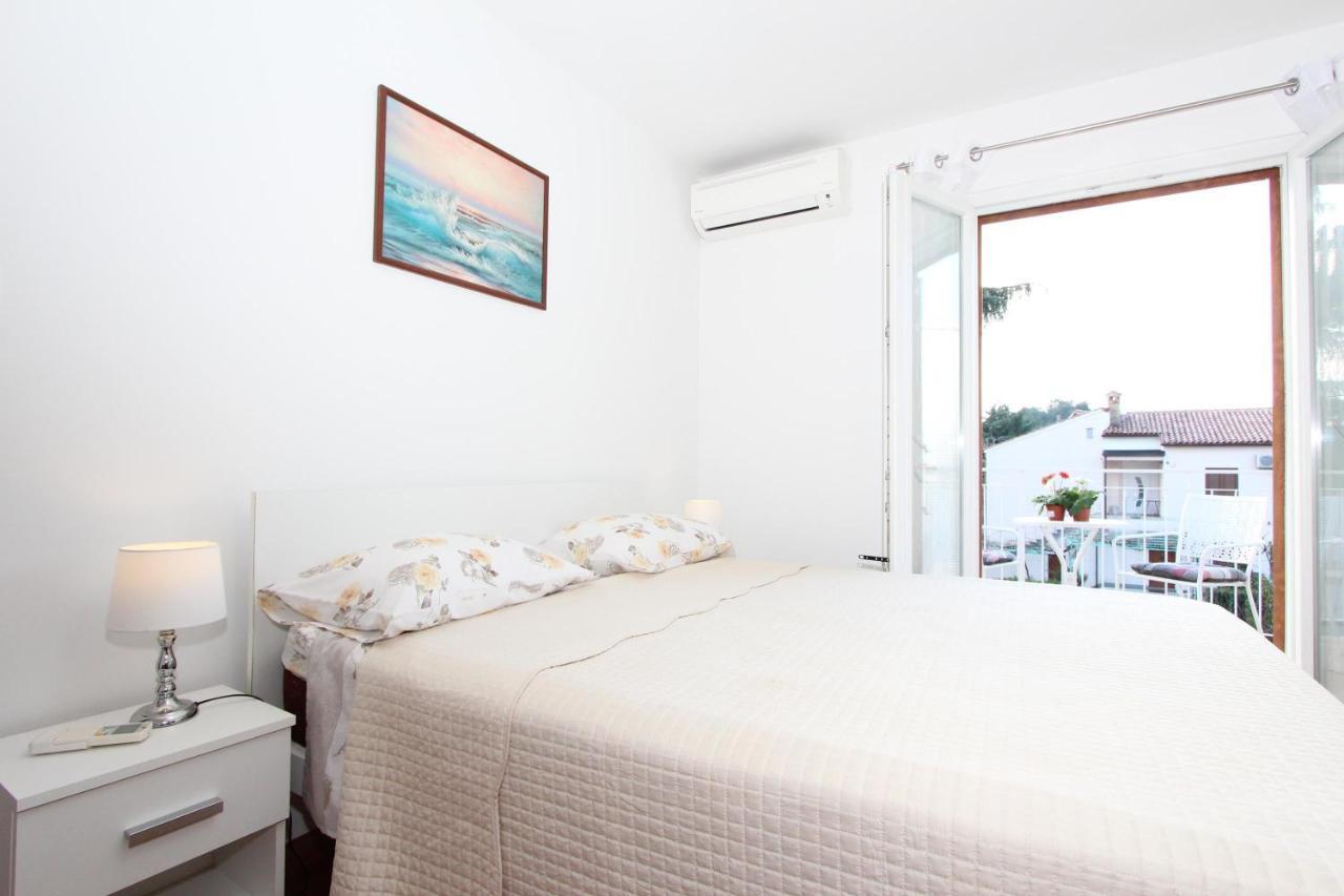 רוביני Apartment Gabriel מראה חיצוני תמונה